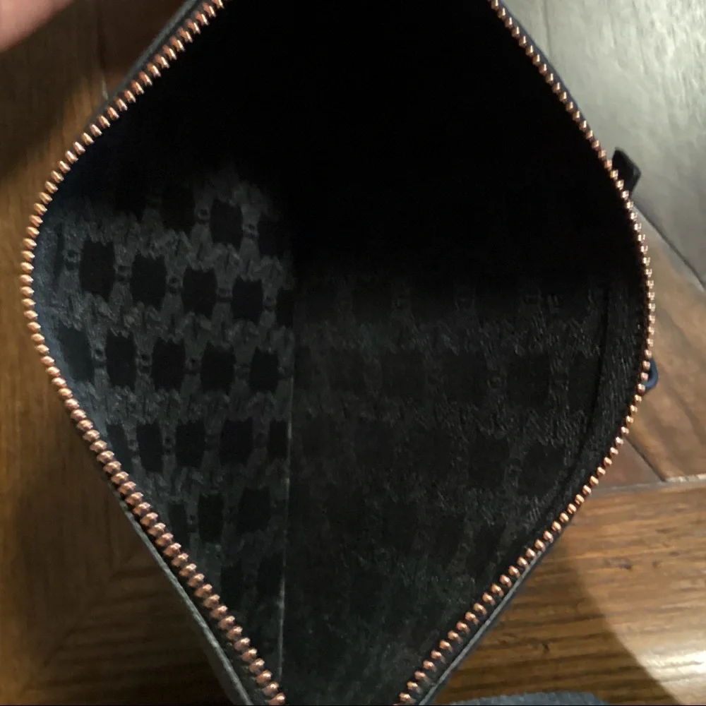 Ted Baker London Black Pebbled Leather Bow Clutch Cosmetic Bag NWOT